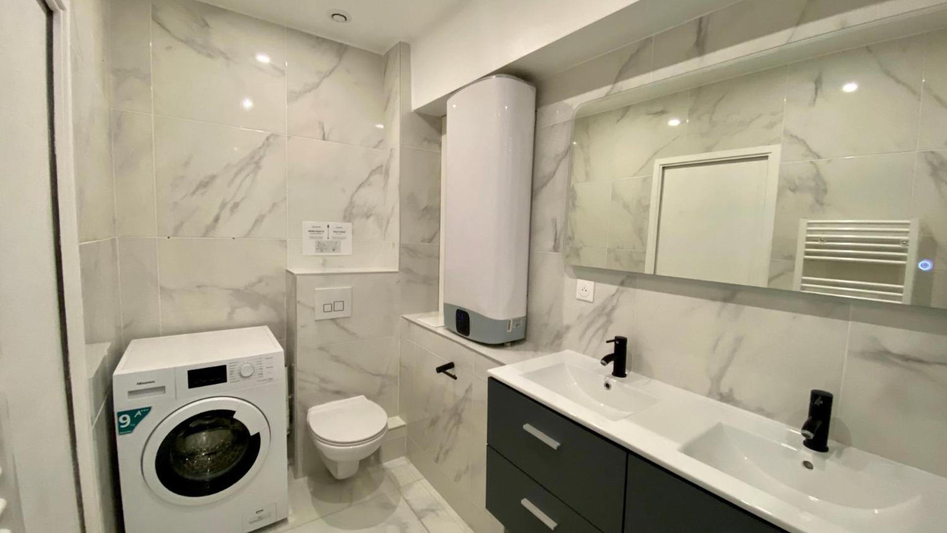 Pois3Ouest - Vast Apartment At Poissonniere 8P Париж Екстериор снимка